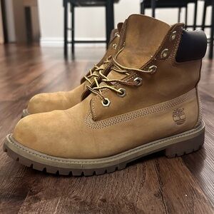 Timberland Kid’s Nubuck Boots